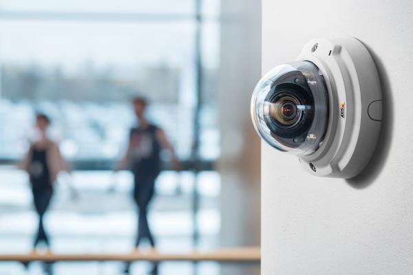 Axis Security Cameras featuring Lightfinder Technology: True Colours in Low Light